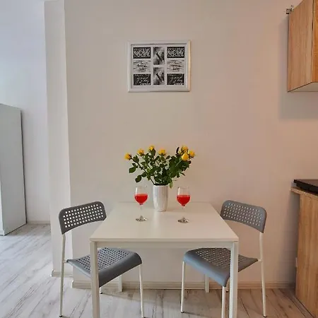 Regem Apartments Plonska Warsaw Exterior photo